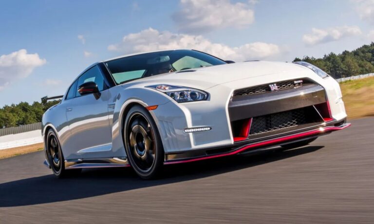 Nissan разгон до 100: рейтинг моделей от самой медленной до легендарной GT-R