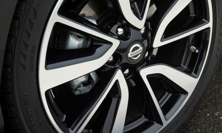 Разболтовка Nissan: как правильно выбрать диски и избежать ошибок при замене колес