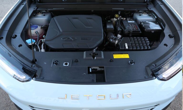 Ресурс двигателей Jetour: сколько реально ходят турбомоторы и чего ждать владельцу