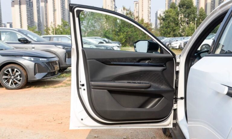 Changan не закрывается дверь: причины и пошаговое устранение
