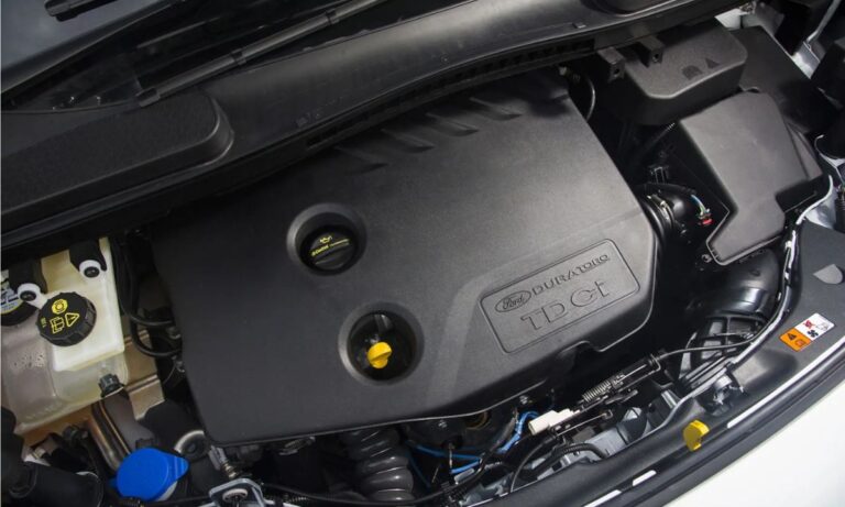 Двигатели Ford Transit Connect: полный обзор всех версий — ресурс, надёжность и особенности обслуживания